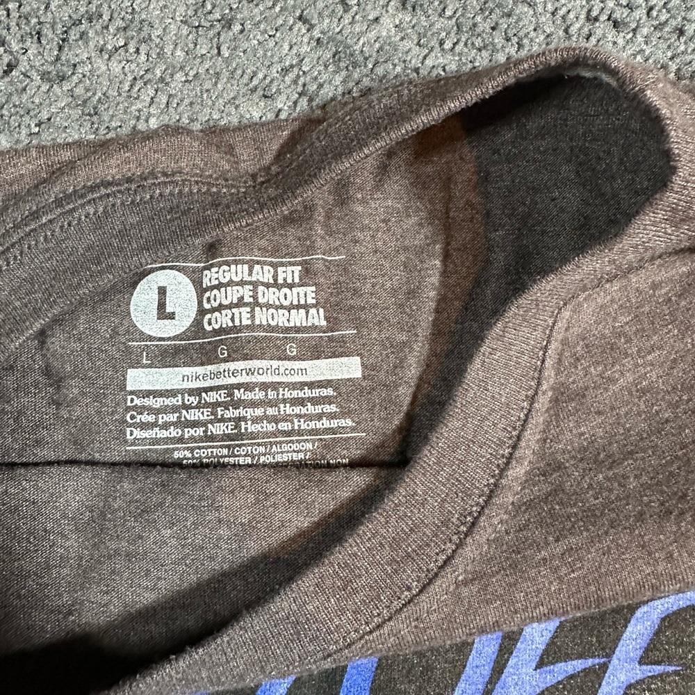 Nike T-shirt - Picture 4 of 4